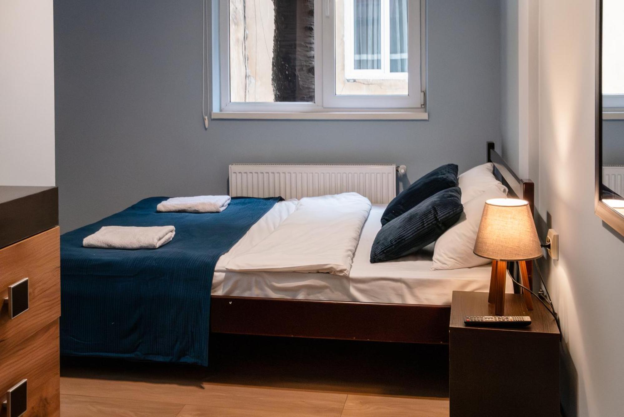 Gar'Is Hostel Lviv Extérieur photo